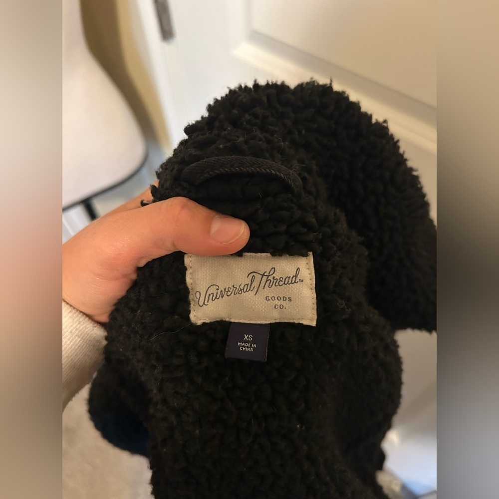 Universal Thread Black Denim Jacket With Sherpa L… - image 3